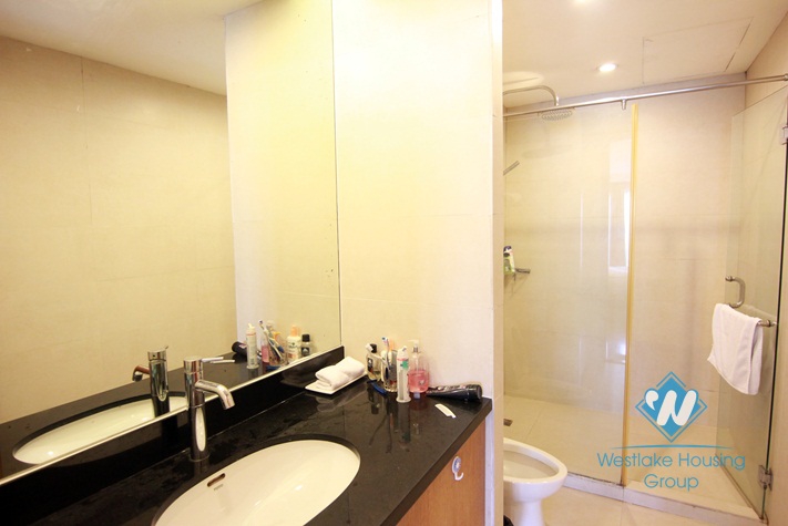 A beautiful duplex apartment with 2 bedrooms for rent in Xuan Dieu street, Tay Ho, Ha Noi